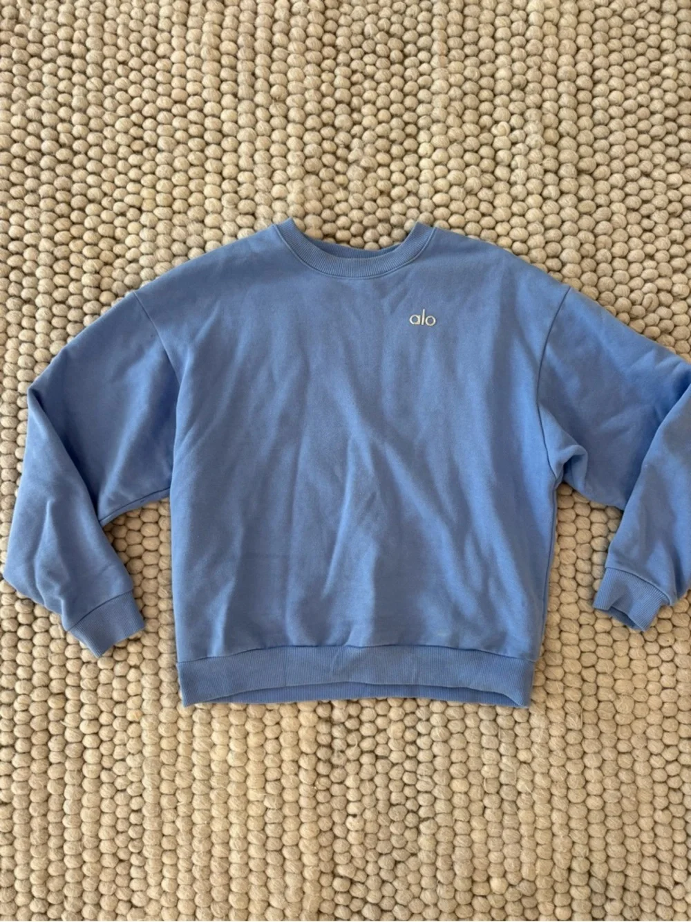 ALO Yoga Periwinkle Blue Crewneck Sweatshirt